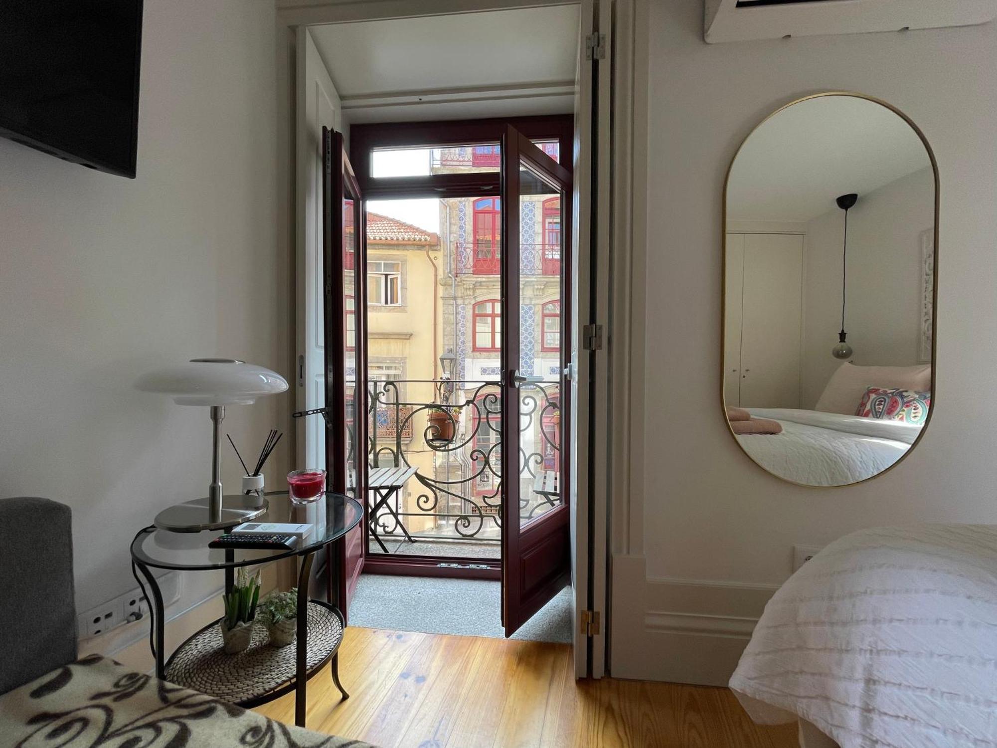 Historic Porto Balcony Hideaway - Taipas House 60 Lejlighed Eksteriør billede